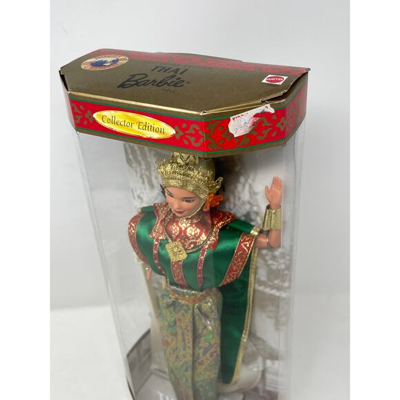 Thai Barbie Doll (Collector Edition) - Picture 2 of 11